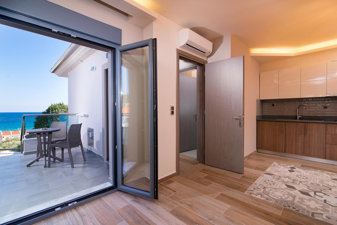 Semiramis Luxury Suites Chrysi Ammoudia Exterior photo