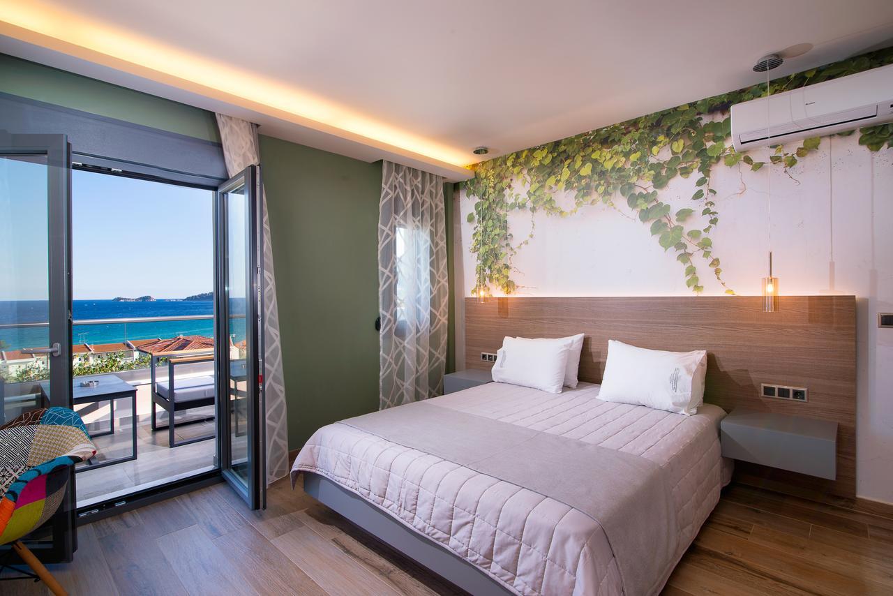 Semiramis Luxury Suites Chrysi Ammoudia Exterior photo