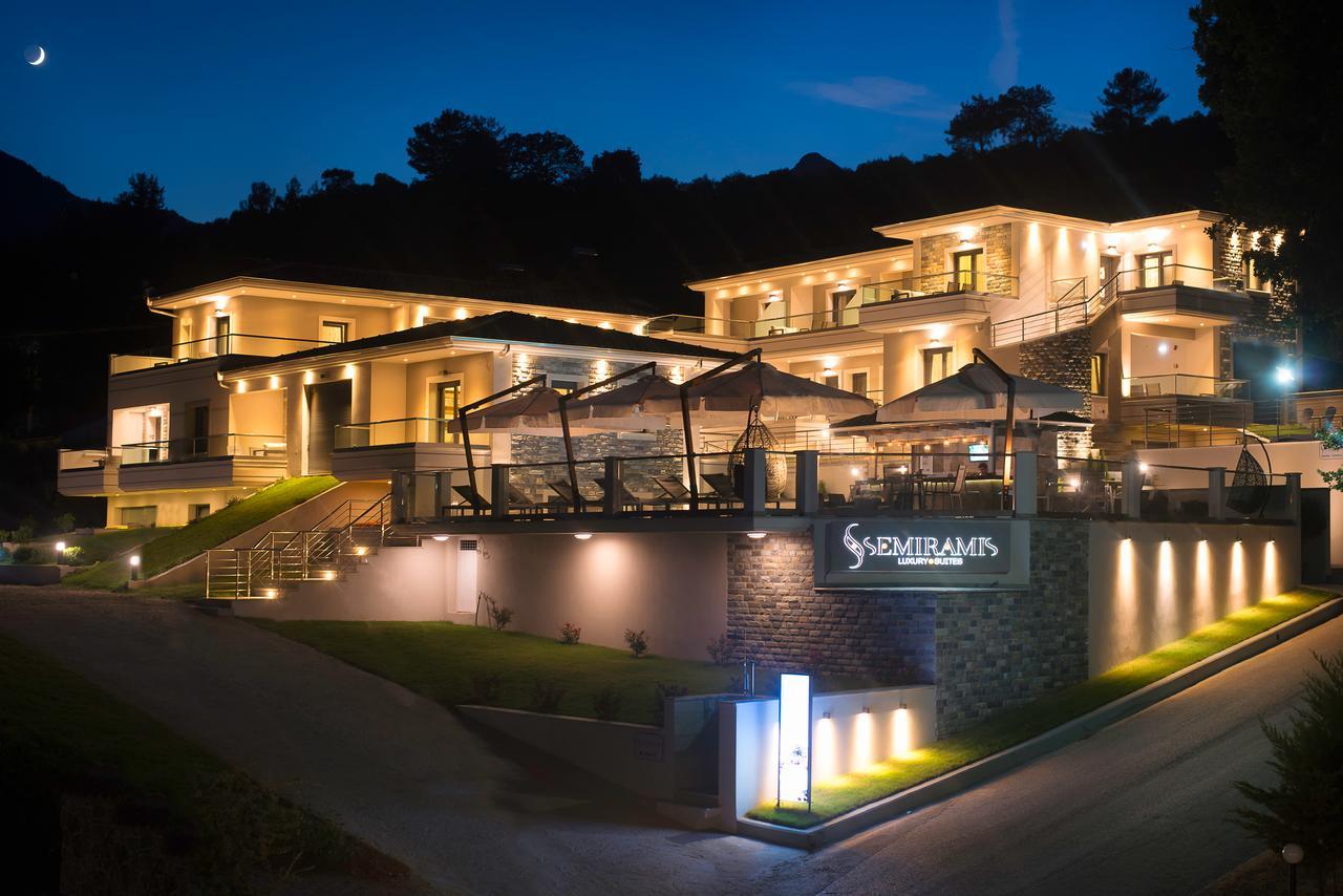 Semiramis Luxury Suites Chrysi Ammoudia Exterior photo